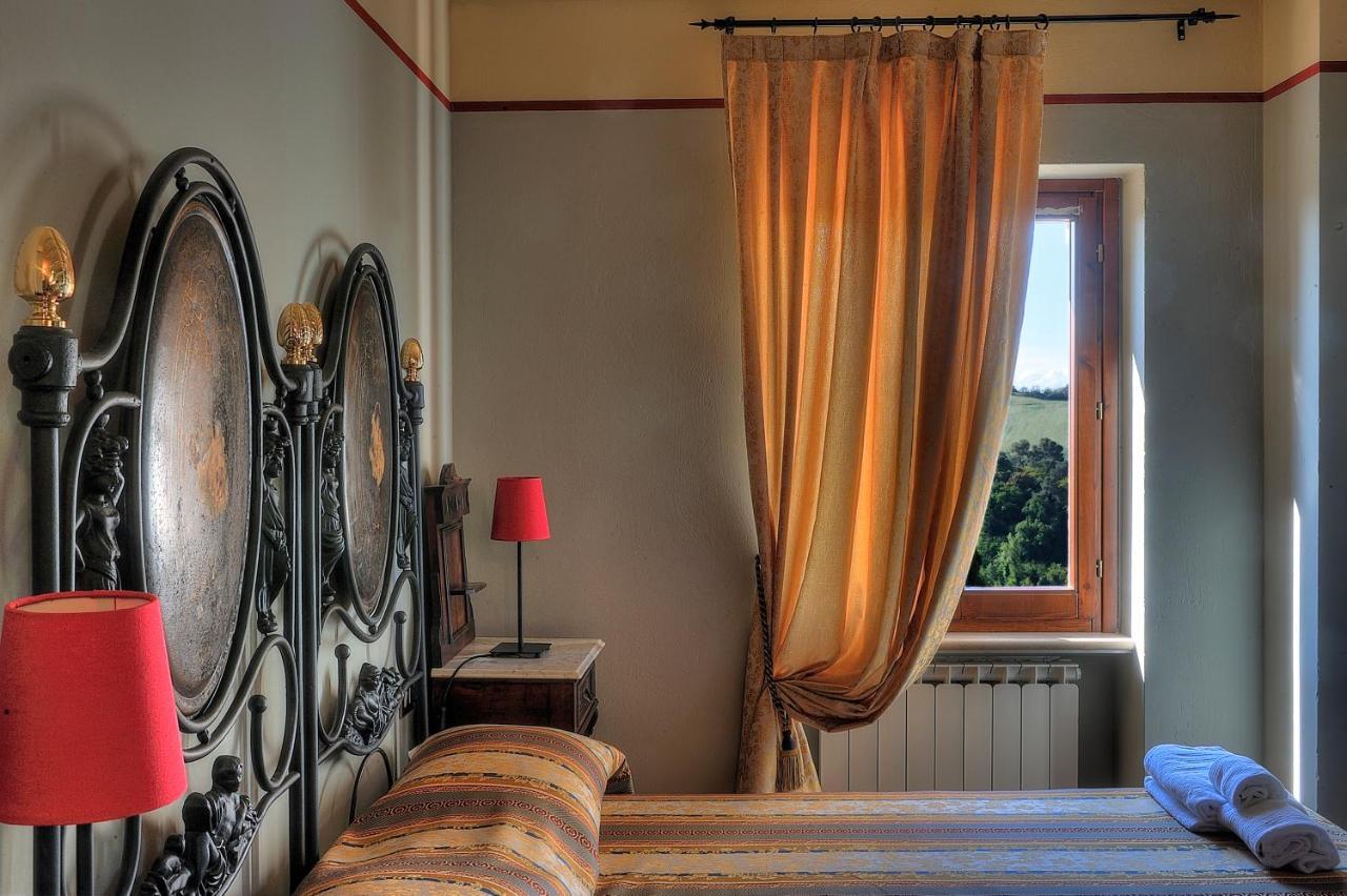 Albergo Diffuso Borgo Montemaggiore Montemaggiore al Metauro Εξωτερικό φωτογραφία