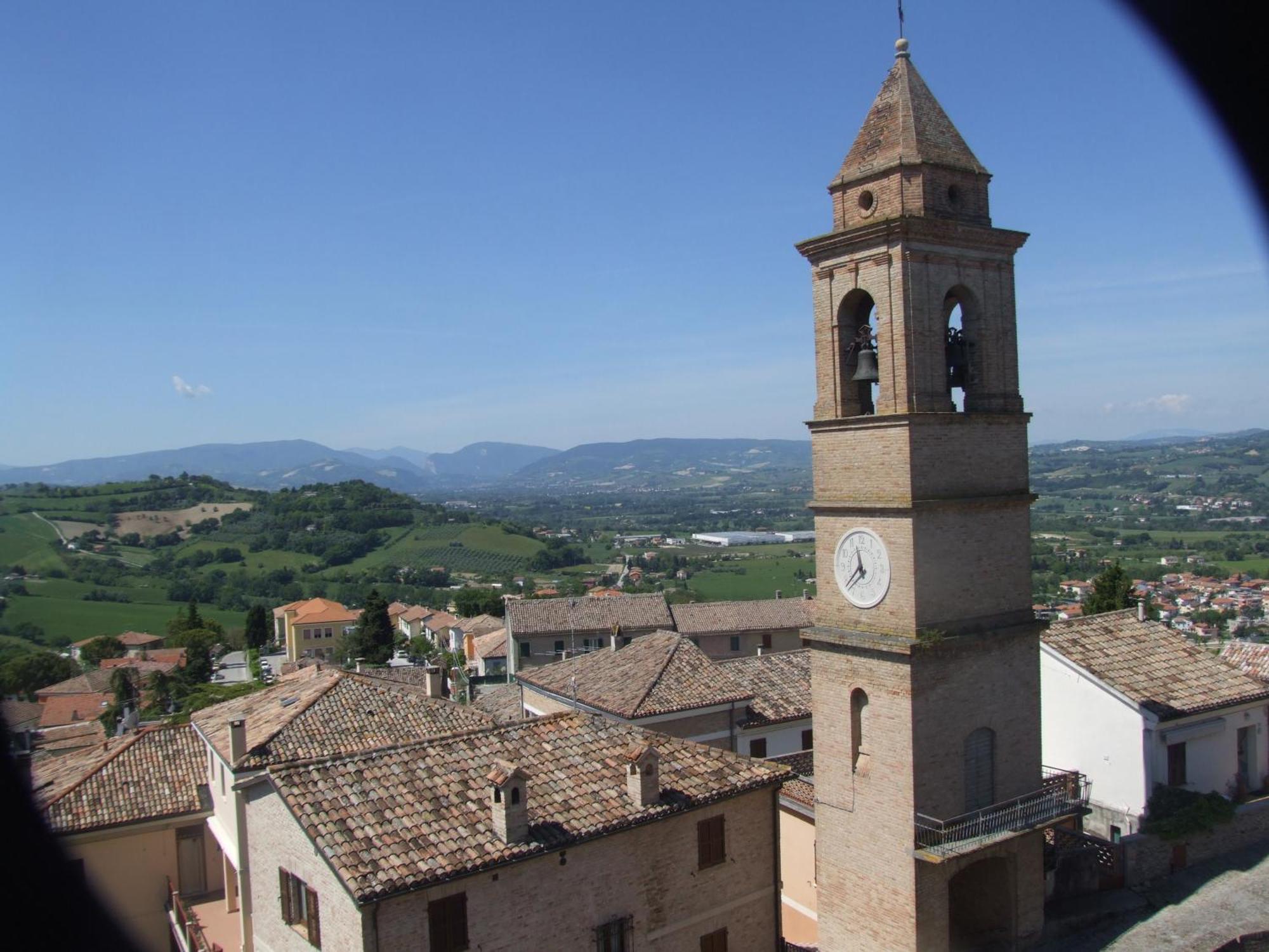 Albergo Diffuso Borgo Montemaggiore Montemaggiore al Metauro Δωμάτιο φωτογραφία